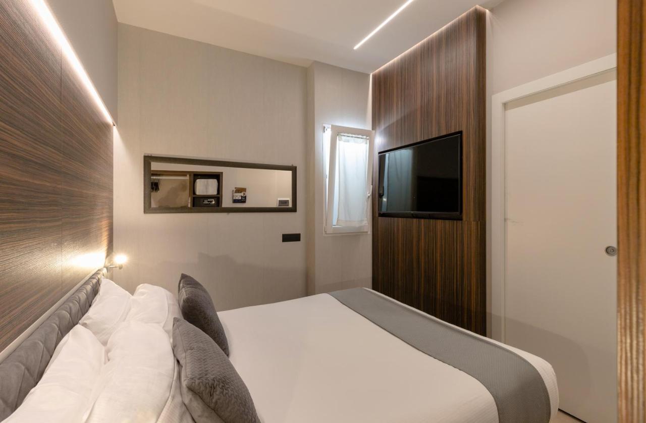Aiello Hotels - Duomo ミラノ エクステリア 写真